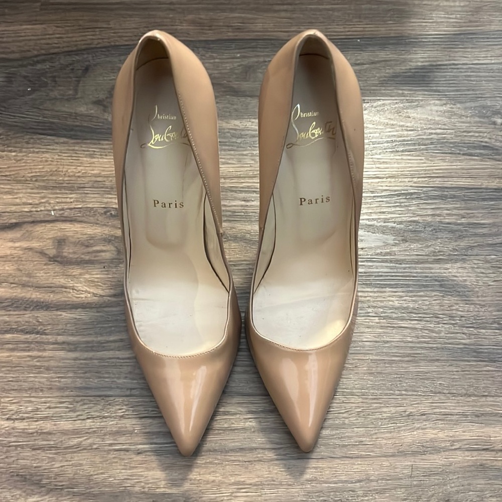 WORN NUDE LOUBOUTIN SHOES SIZE 41